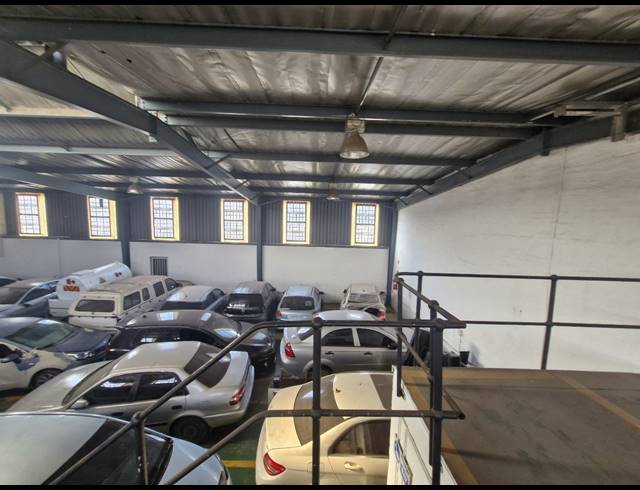 335M² WAREHOUSE TO LET IN DENVER